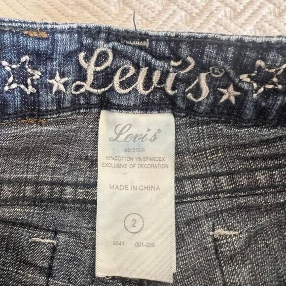 Levis Girls 2T Toddler Embroidered Fare Bell Bottom Embroidered Sequin Jeans - Picture 7 of 13